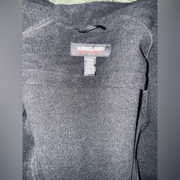 Kirkland’s men black zipper fleece jacket - Picture 3 of 3